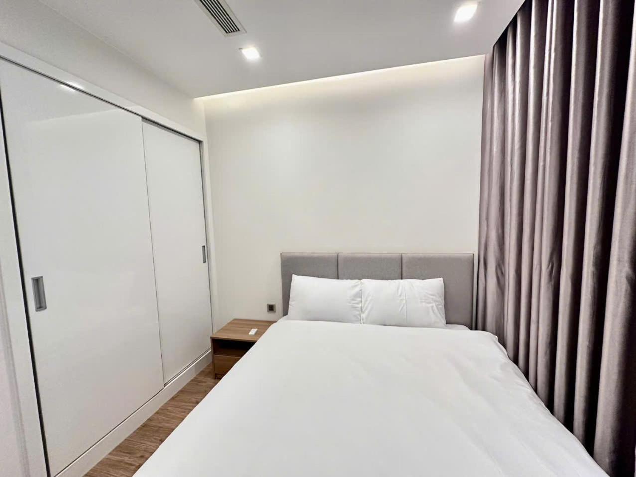 Luxury Apartment In Vinhomes Metropolis هانوي المظهر الخارجي الصورة