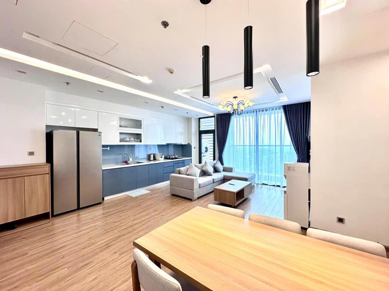 Luxury Apartment In Vinhomes Metropolis هانوي المظهر الخارجي الصورة