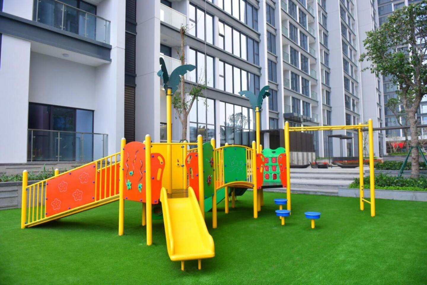 Luxury Apartment In Vinhomes Metropolis هانوي المظهر الخارجي الصورة